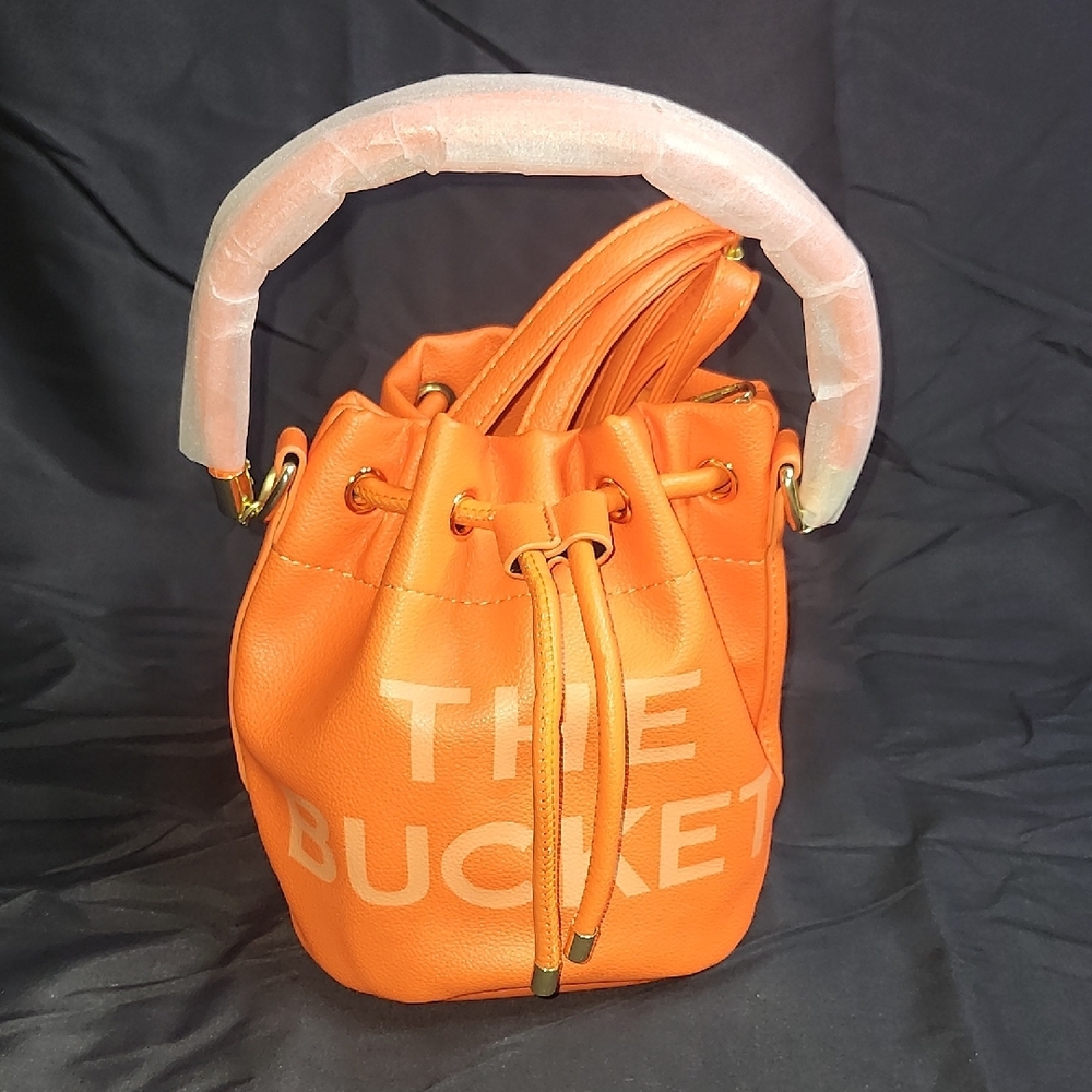 Bucket Shoulder Bag - Picture 2 of 6